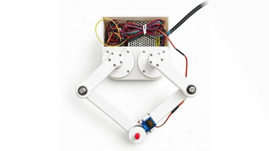 PolarPlot, un plóter SCARA imprimible en 3D que también graba con láser
