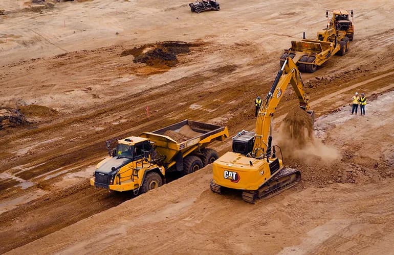 Bedrock opera excavadoras autónomas sin nadie en la cabina