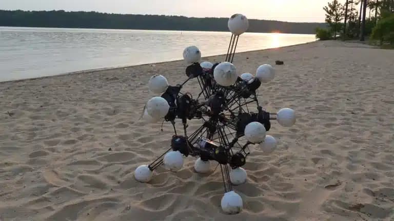 Argus, el robot de 20 patas de Duke que no tiene frente ni atrás
