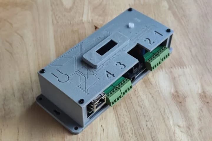 LichtBit lanza nodo Art-Net ESP32 open source para 2.720 LEDs