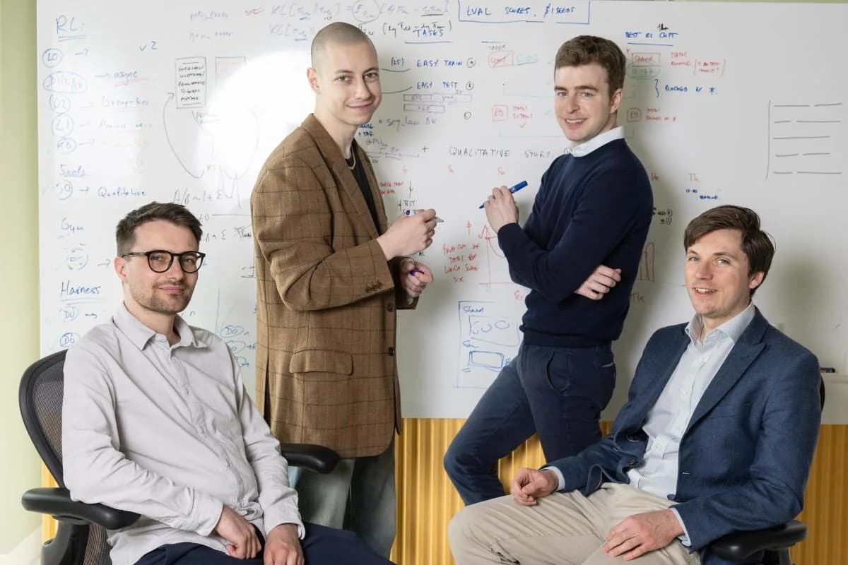 Faraday reproduce estudios con 27 mil millones de parámetros
