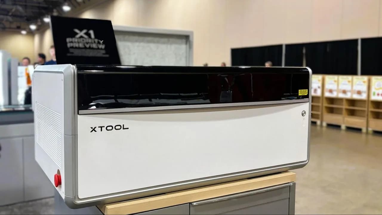 xTool X1: un láser modular que acepta CO2, diodo, UV y fibra