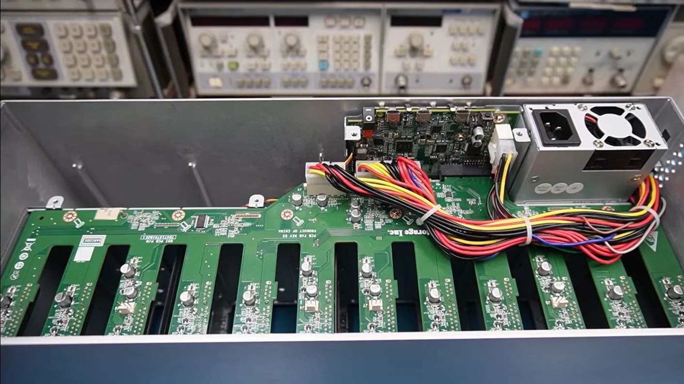 Un MOSFET de centavos revive un arreglo LaCie de 168 TB