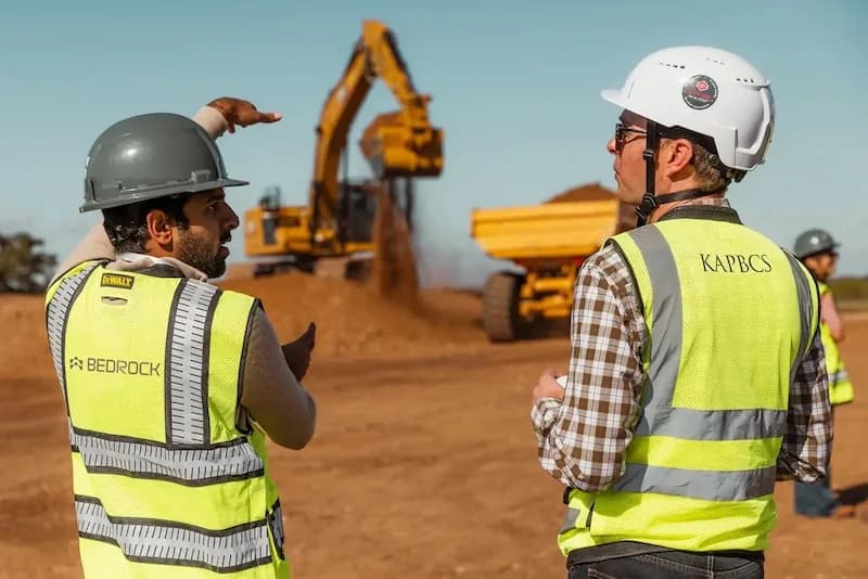 Bedrock Robotics levanta 600 millones para sus excavadoras autónomas