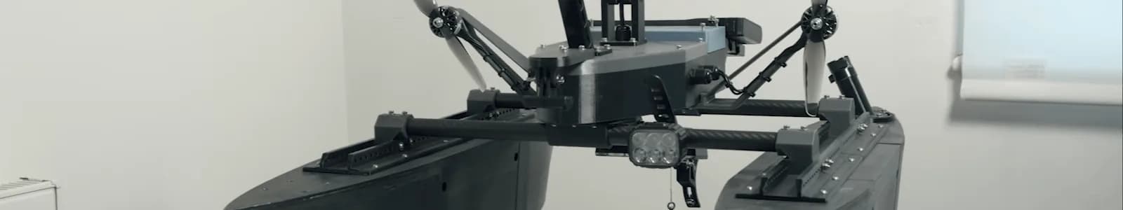 Un bote autónomo impreso en 3D mapea el fondo de los lagos con sonar