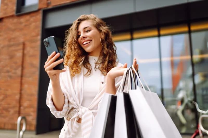 Anthropic publica plantillas para agentes que compran