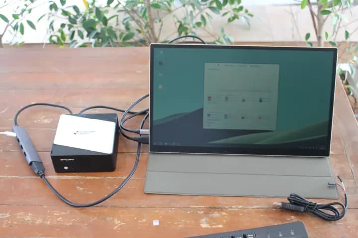SpacemiT K3 Pico-ITX: mini PC RISC-V con 16 nucleos y 10GbE en review