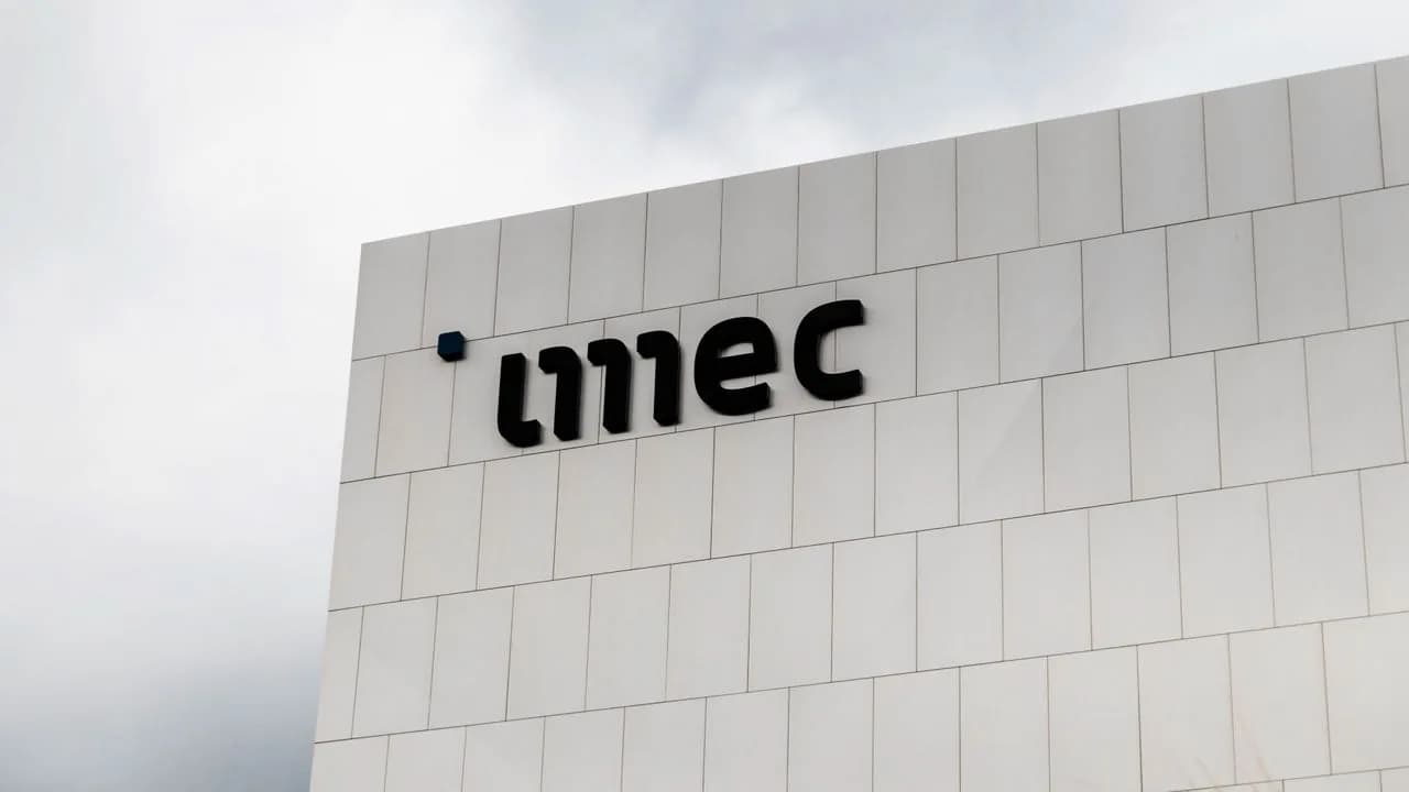 Imec proyecta chips a 0,3 nm y transistores CFET desde 2033