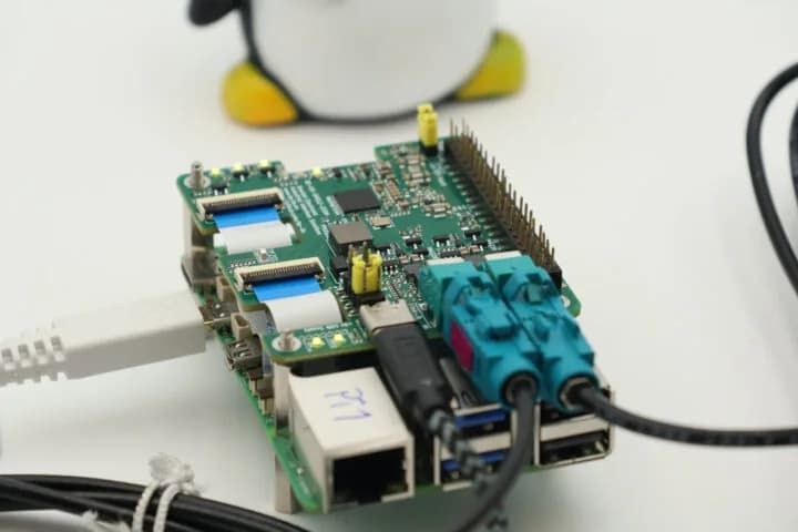 Raspberry Pi 5 recibe dos cámaras GMSL2 a 10 metros