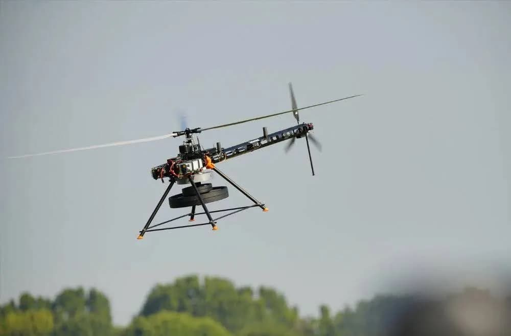 Avidrone roza la barrera 4:1 con un dron de 13 kilos