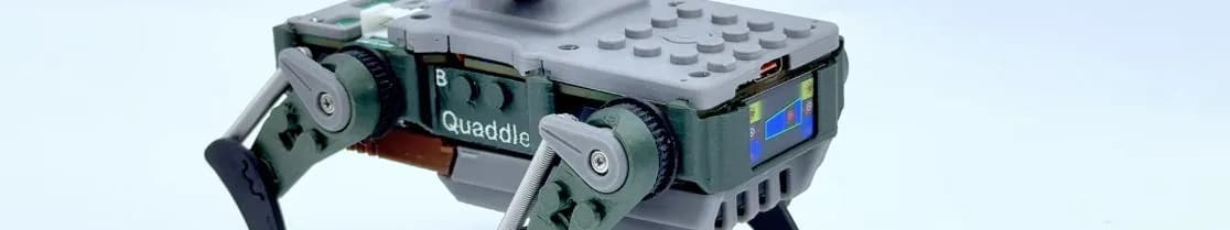 Quaddle, el perro robot de Petoi que camina con solo cuatro servos