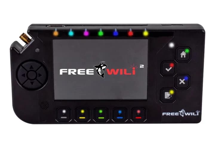 FREE-WILi 2 junta dos RP2350, una FPGA y Linux en un bolsillo