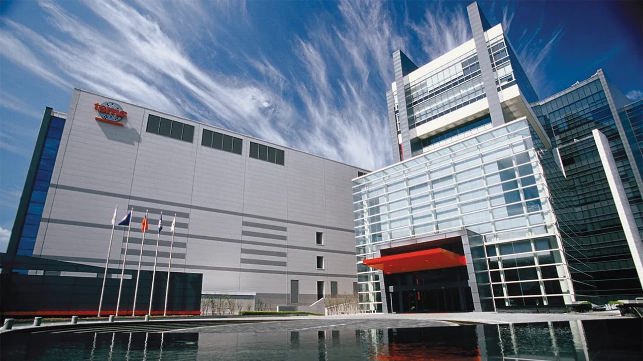 TSMC casi duplicó su demanda de equipos en seis meses