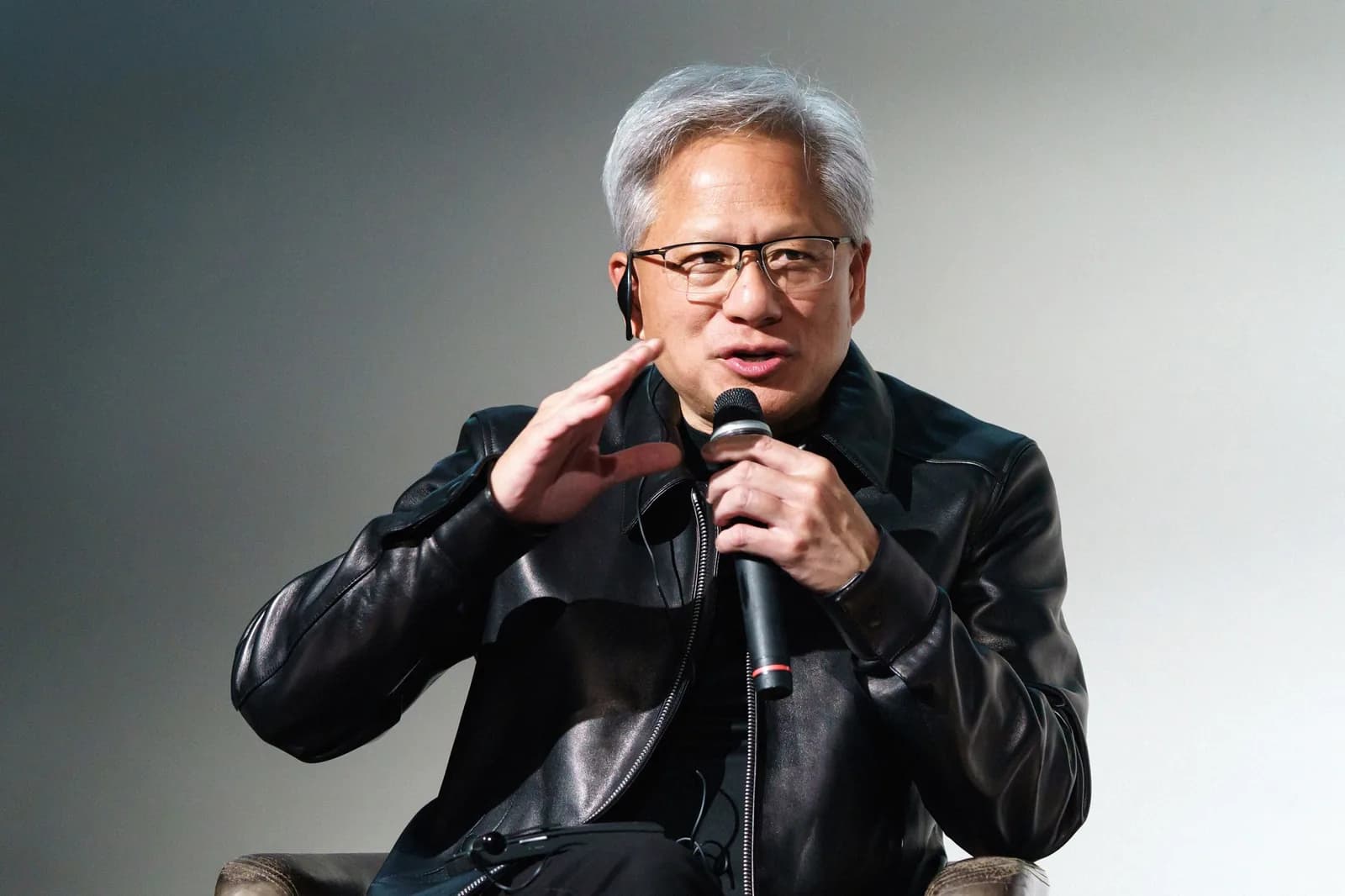 Nvidia compra Hugging Face por 12.900 millones de dólares