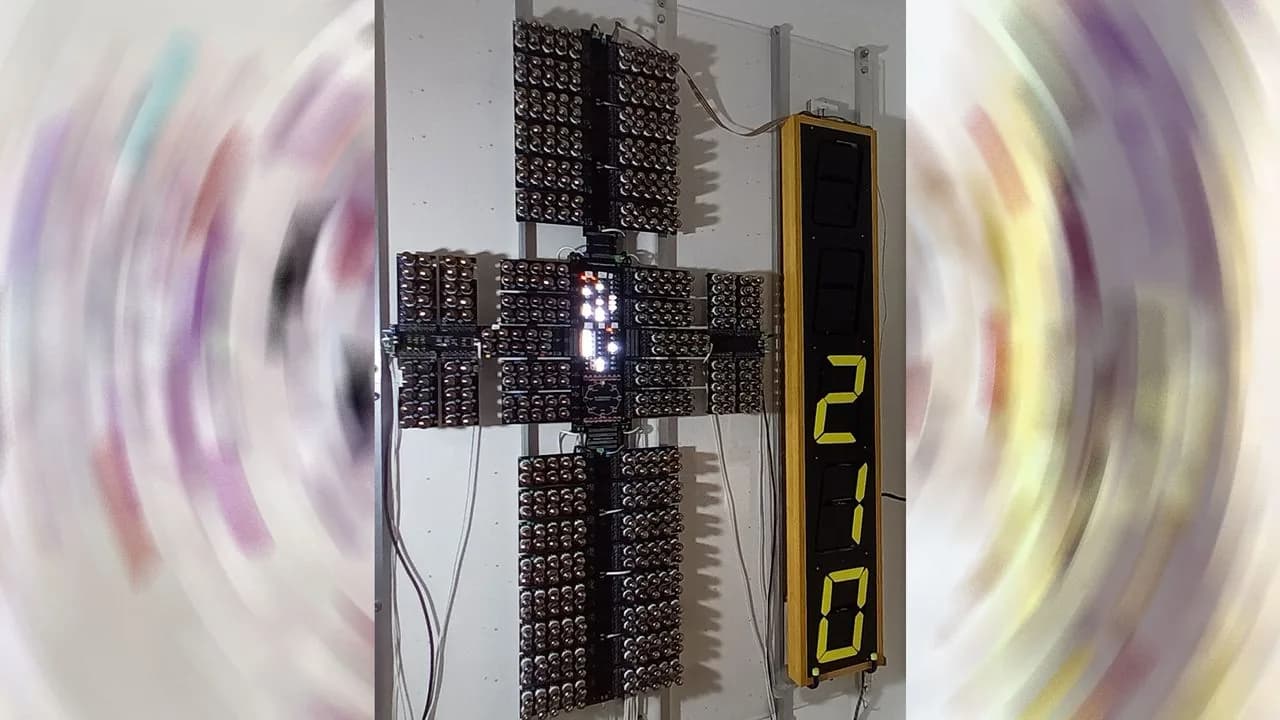 460 tubos soviéticos arman un computador de 8 bits
