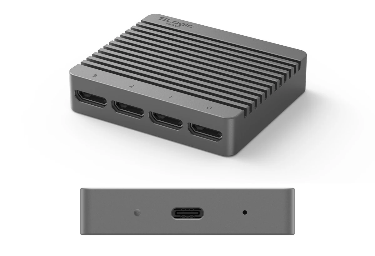 Conectores USB 3.2 y mini HDMI del analizador lógico