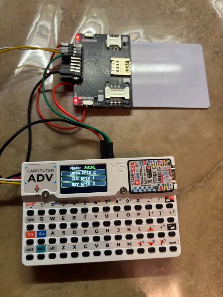M5 Cardputer corriendo ESP32 Bit Pirate
